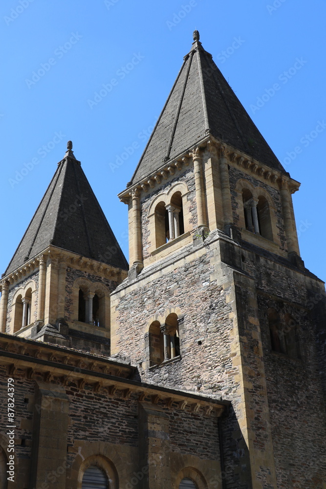 Eglise abbatiale Saint-Foy à Conques Eglise abbatiale Saint-Foy à Conques