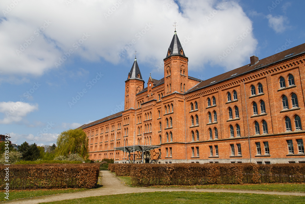 Photograph of the new city hall (Neues Rathaus) of Celle (Germany).
