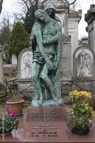 Foto cimetière du père lachaise à parus