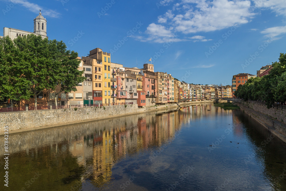 Girona Riverside 2