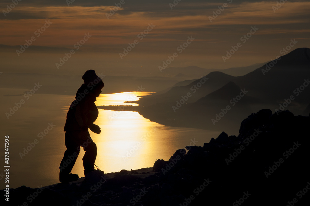 tramonto sul lago di garda