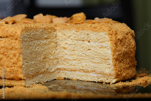 Honey cake