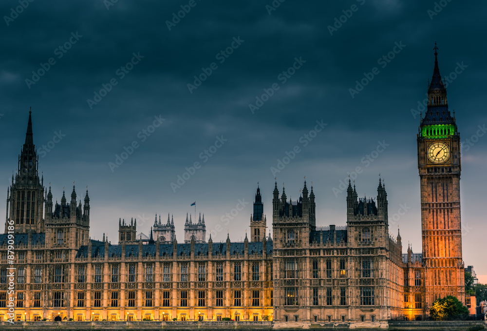 Fototapeta premium House of Parliament, Bigben, Westminister bridge at Night, London, United Kingdom, UK