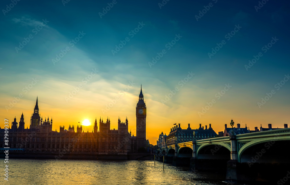 Fototapeta premium House of Parliament, Bigben, Westminister bridge at Night, London, United Kingdom, UK