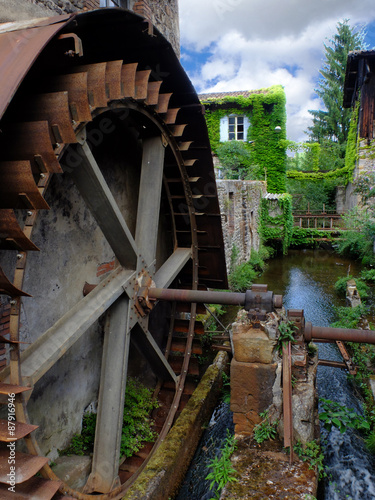 sentier des usines à Thiers (63)