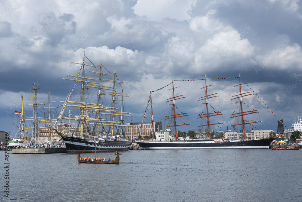 Obraz premium Historic ships in Gdynia port