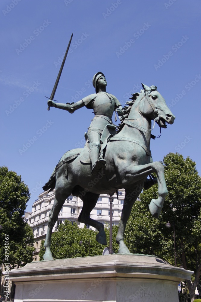Statue équestre de Jeanne d'Arc à Paris