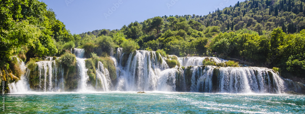 Naklejka premium Wodospady rzeki Krka, Dalmacja, Chorwacja