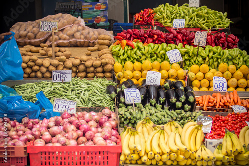 Fototapeta Naklejka Na Ścianę i Meble -  Fruit market with various colorful fresh fruits and vegetables