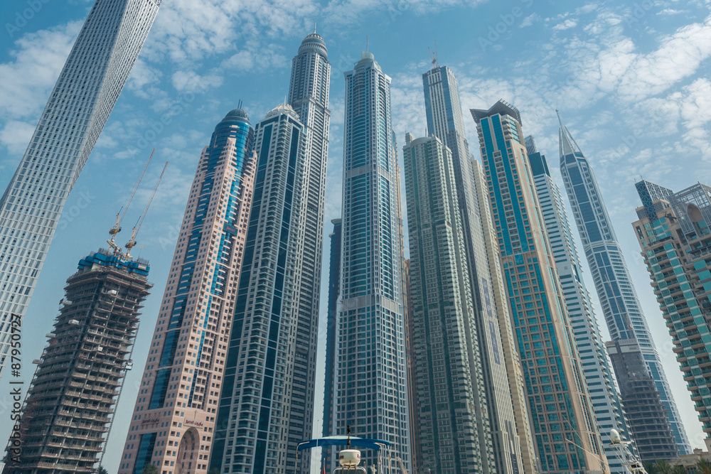 Fototapeta premium Dubai - AUGUST 9, 2014: Dubai Marina district on August 9 in UAE