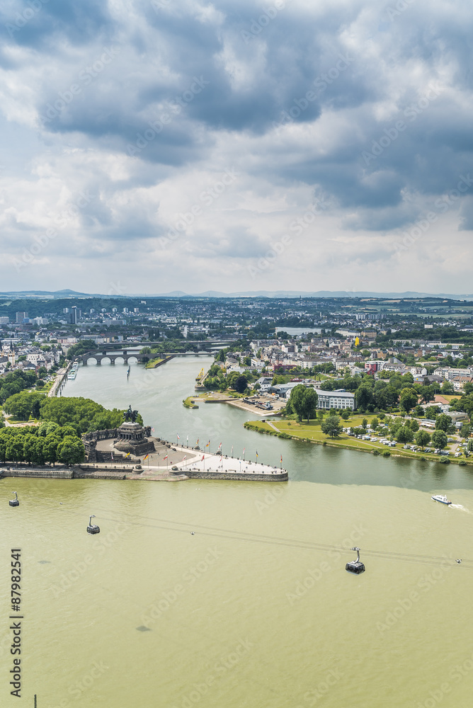 Mosel und Rhein bilden deutsches Eck in der alten Stadt Koblenz
