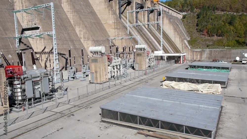 Aerial view of hydroelectric power plant
Aerial view of hydroelectric power plant