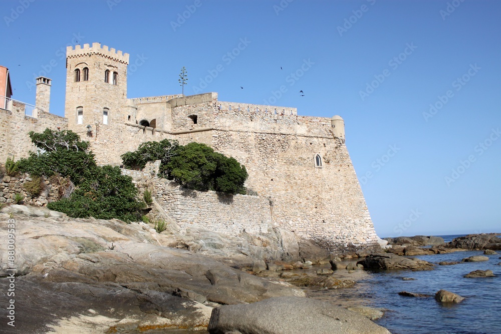 Chateau fort ' U Castellu ' à Algajola ( Hte-Corse )