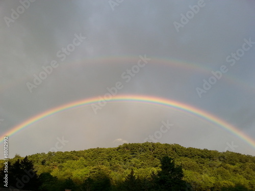 Fototapeta Naklejka Na Ścianę i Meble -  Regenbogen über der Eifel