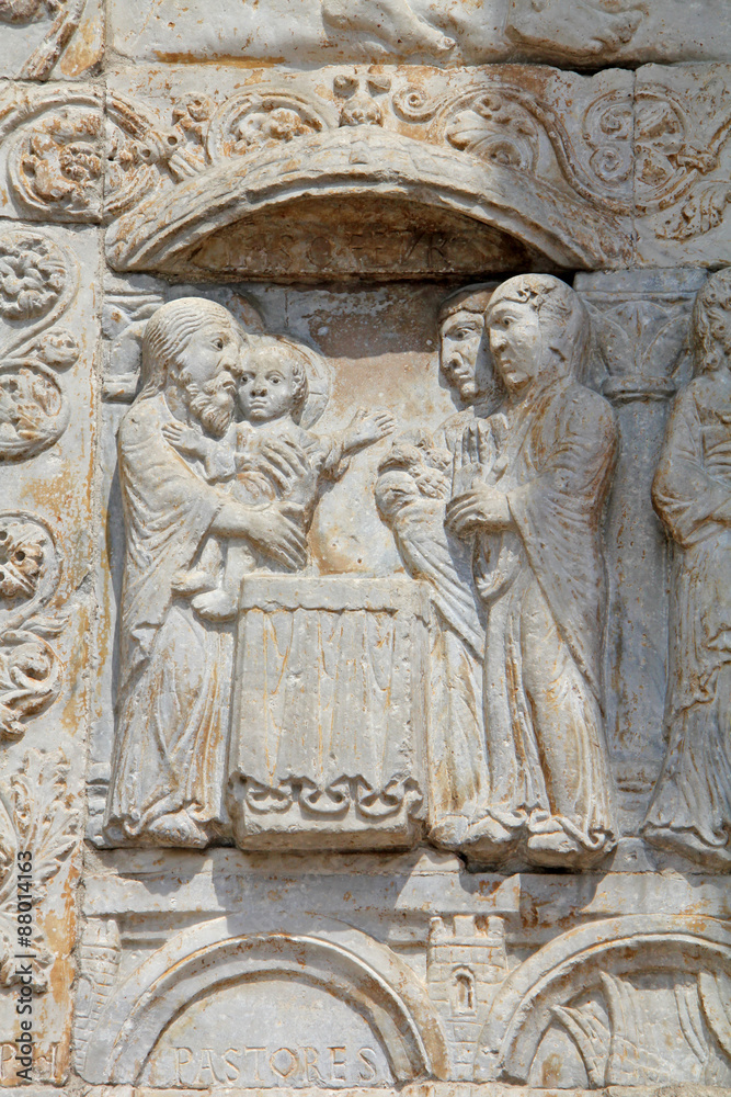 presentazione di Gesù al tempio; altorilievo; Basilica di S. Zeno, Verona