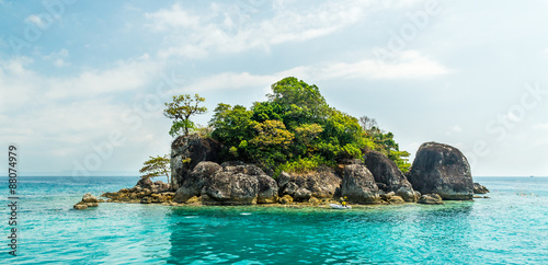 тропический остров в океане, Тайланд photo