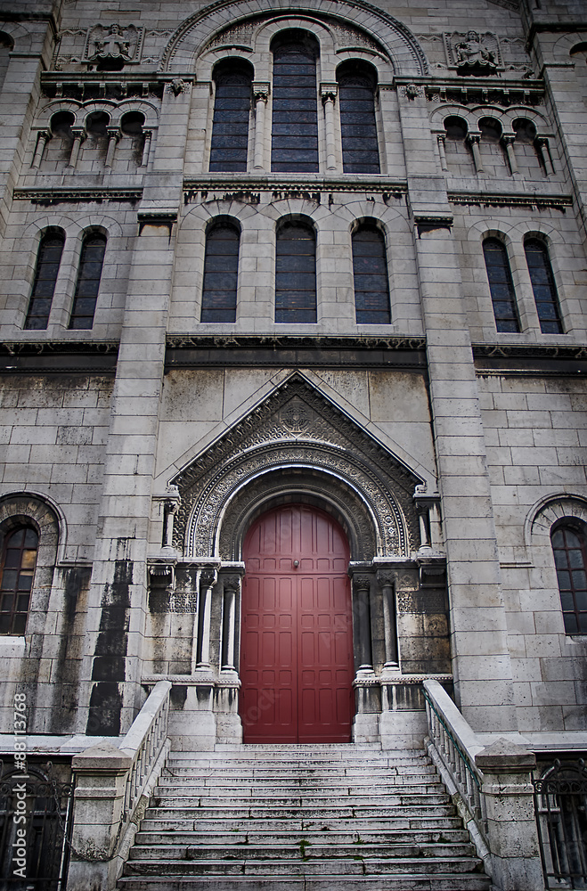Fototapeta premium Door ,Basilique du Sacre Coeur in Paris, France