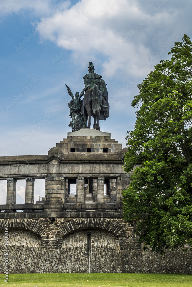 Rückansicht Reiterstandbild am deutschen Eck in Koblenz