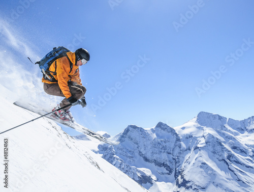 spektakulär im freien Gelände Skifahren