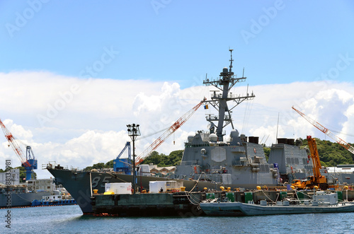 USS McCampbell（DDG-85） in Yokosuka port
