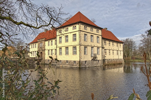 Wasserschloss Schloss Strünkede Museum in Nordrhein Westfalen NRW Deutschland Europa