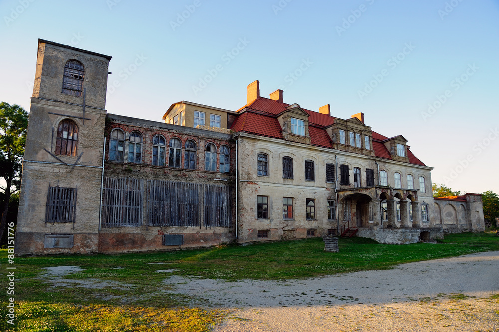 Herrenhaus Malla / Estland