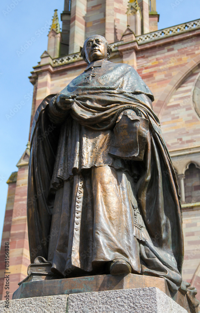 Fototapeta premium Feppel Statue in Obernai, Alsace, France