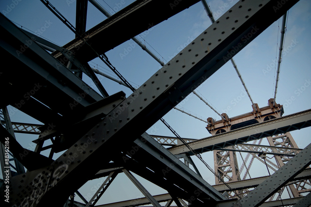 Fototapeta premium Williamsburg Bridge, New York - Stahlbaukonstruktion