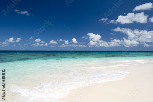 Shoal Bay, Anguilla island, Caribbean sea © forcdan