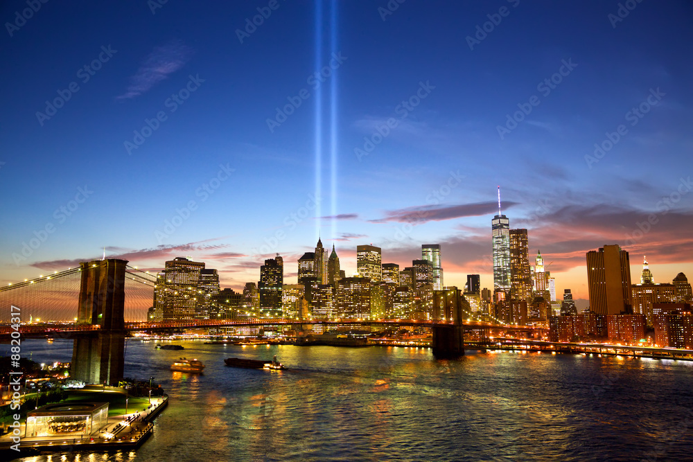 Fototapeta premium New York skyline in memory of September 11