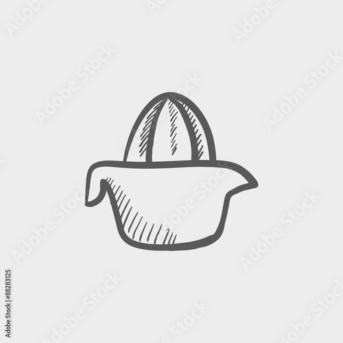 Lemon squeezer sketch icon