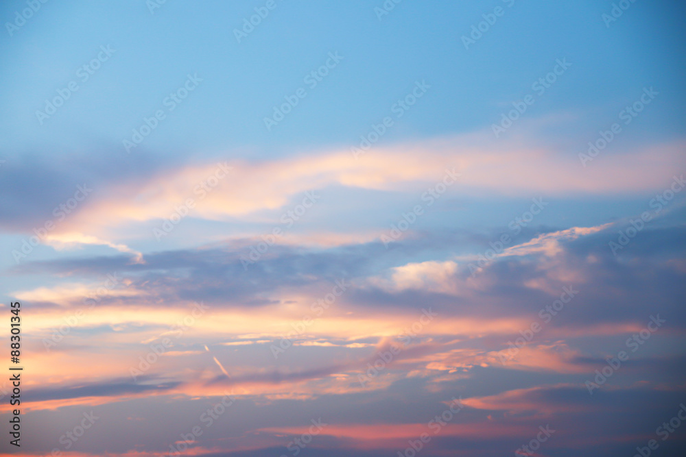 clouds on sky in the evening