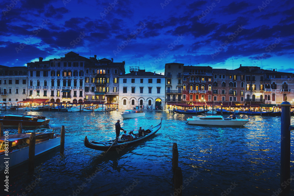 Fototapeta premium Canal Grande w czasie zachodu słońca, Wenecja, Włochy