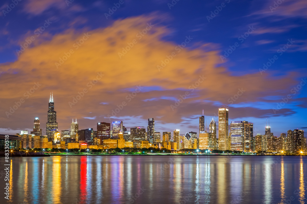 Chicago downtown skyline and lake michigan at night