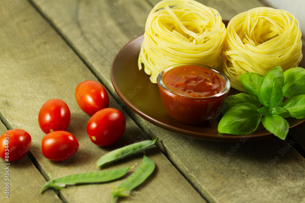 Pasta with tomato, ketchup, basil
Pasta with tomato, ketchup, basil