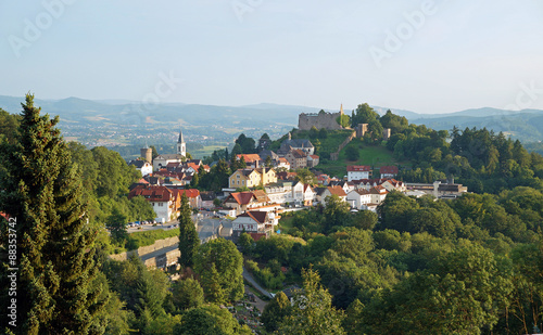 Eine kleine Stadt im hessischen Mittelgebirge
