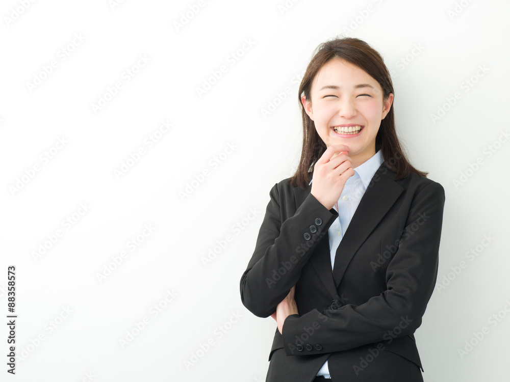 腕組み・ビジネスウーマン 腕組み・ビジネスウーマン