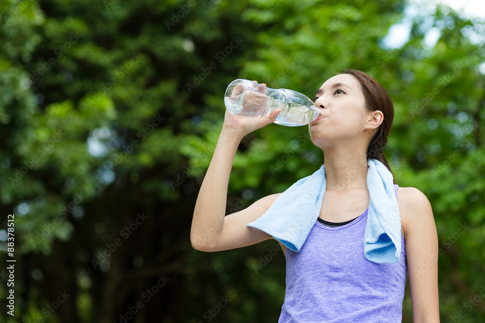 Sporty Woman drink water at outdoor Sporty Woman drink water at outdoor