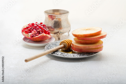 Apples, pomegranate and honey for Rosh Hashanah