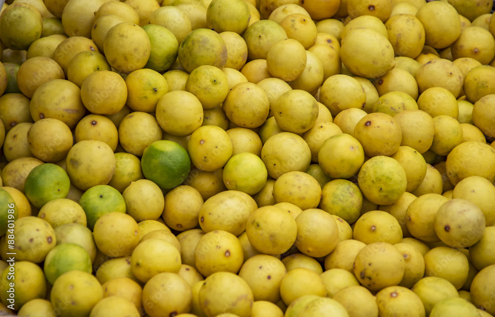 Heap of lemons Heap of lemons