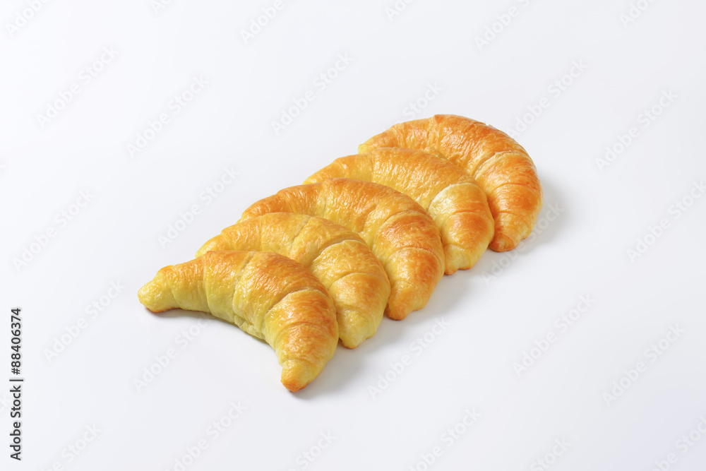 Fresh crescent rolls (croissants)