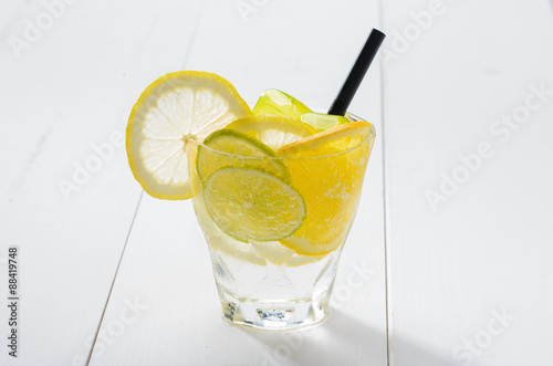 Limonata ghiacciata photo