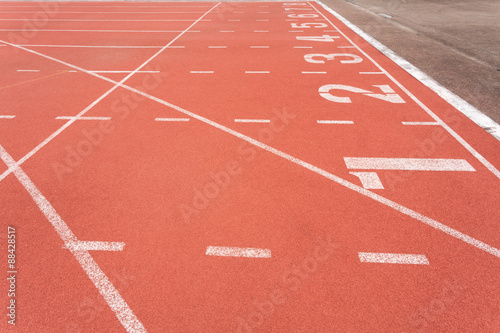 Obraz na płótnie Athletics track lane number one to eight w salonie