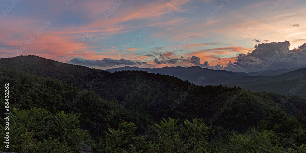 Obraz premium Sunset Through the Clouds, Great Smoky Mountains