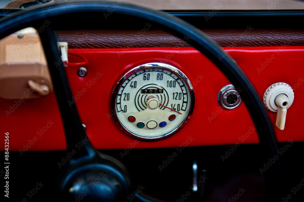 vintage speedometer