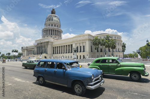 American cars in front of the Capitolio in Havana, Cuba. © Roberto Lusso
