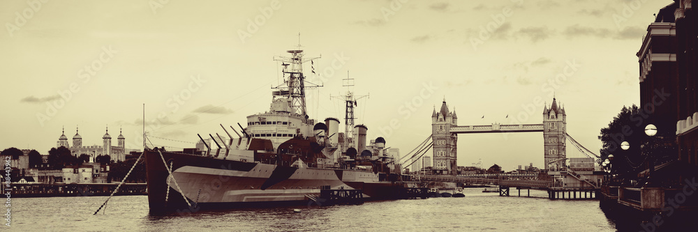 Naklejka premium Thames River London