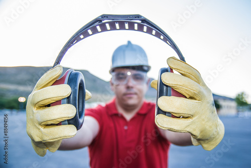 Φωτογραφία ear muff to protect workers' ears