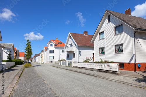 Fototapeta Naklejka Na Ścianę i Meble -  Row of typical Norwegian houses in Stavanger.