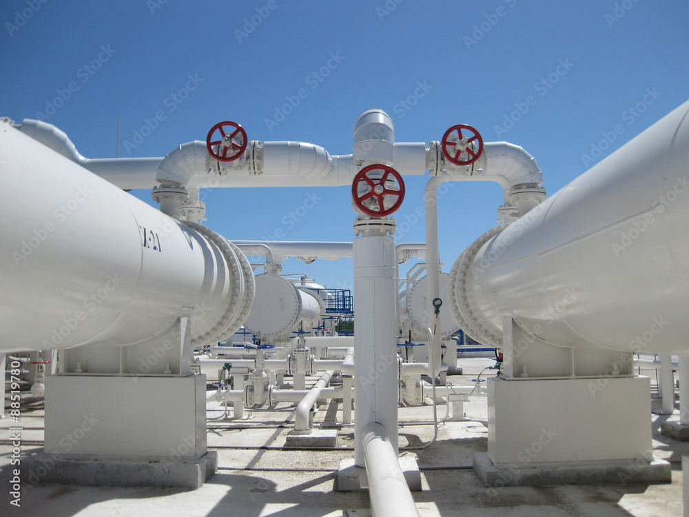 Petrol heat exchangers. gasoline cooling with water.